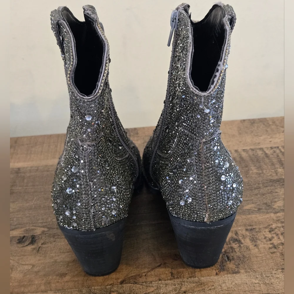 Matisse Shayne Rhinestone Green Ankle Booties Womens Size 7